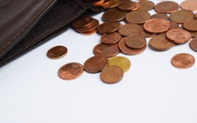 Caja Rural condenada a devolver a un autónomo más de 3.500€ en comisiones por descubierto y por devolución de recibos